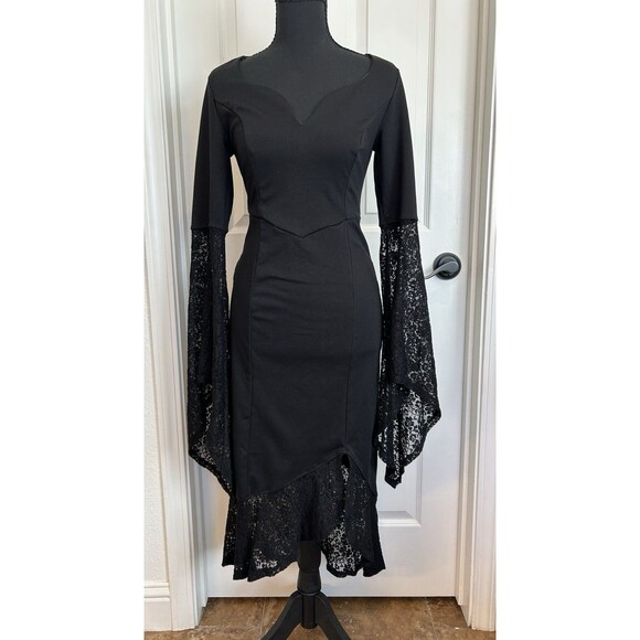 Hot Topic Dresses & Skirts - Hot Topic Elvira/Morticia Inspired Bell Sleeve Fitted Black Goth Dress 2016 Sz S